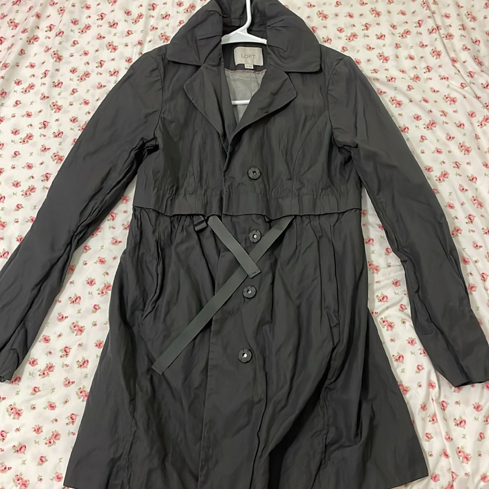 ann taylor LOFT trenchcoat 🩶